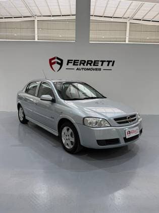 Carro 2.0 MPFI ADVANTAGE 8V FLEX 4P MANUAL