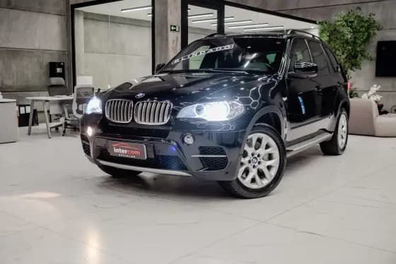 Carro 4.8 4X4 50I SECURITY V8 32V GASOLINA 4P AUTOMÁTICO