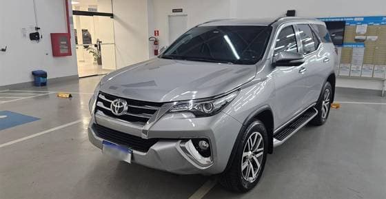 Carro 2.8 SRX 4X4 16V TURBO INTERCOOLER DIESEL 4P AUTOMÁTICO