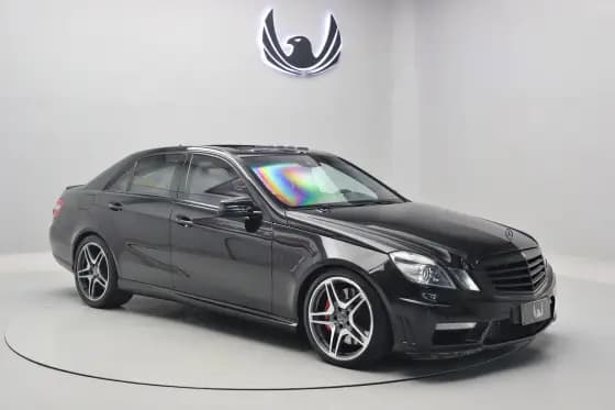 Carro 6.2 SEDAN V8 32V GASOLINA 4P AUTOMÁTICO