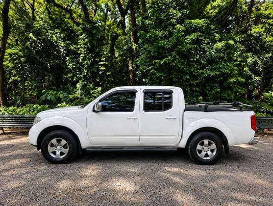 Carro 2.5 XE 4X4 CD TURBO ELETRONIC DIESEL 4P MANUAL