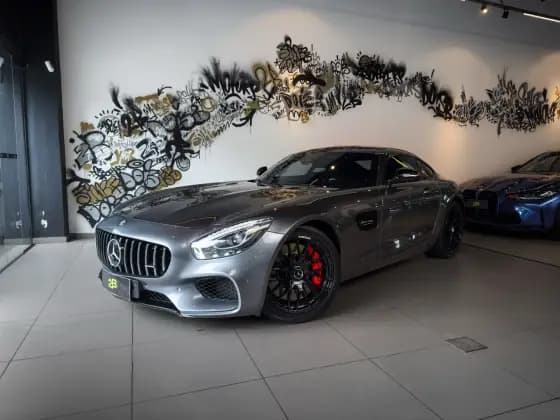Carro 4.0 V8 TURBO GASOLINA S 7G-DCT