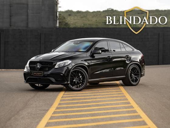 Carro 5.5 V8 TURBO GASOLINA COUPÉ 4MATIC 7G-TRONIC