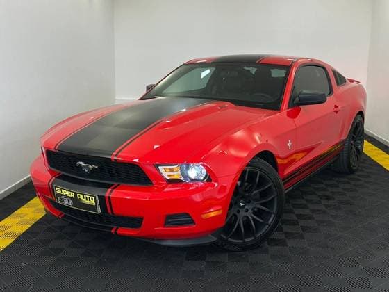 Carro 3.7 V6 GASOLINA MANUAL