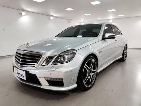 Carro 6.2 SEDAN V8 32V GASOLINA 4P AUTOMÁTICO