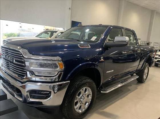 Carro 6.7 I6 TURBO DIESEL LARAMIE CD 4X4 AUTOMÁTICO