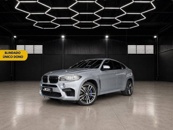 Carro 4.4 M 4X4 COUPÉ V8 32V BI-TURBO GASOLINA 4P AUTOMÁTICO