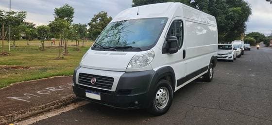 Carro 2.3 MULTIJET DIESEL MAXICARGO MANUAL