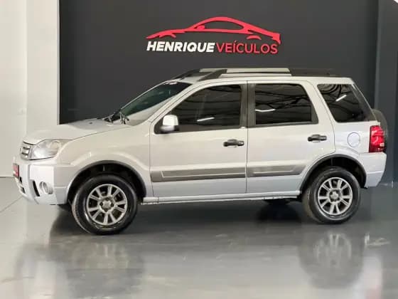Carro 1.6 XLT FREESTYLE 8V FLEX 4P MANUAL
