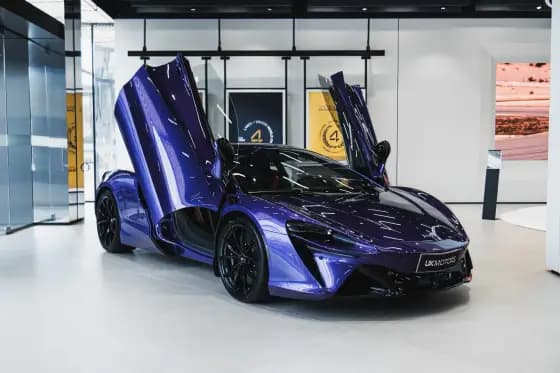 Carro 3.0 V6 BITURBO HYBRID SSG