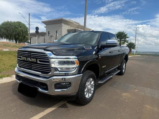 Carro 6.7 I6 TURBO DIESEL LARAMIE CD 4X4 AUTOMÁTICO