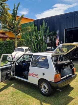 Carro 1.0 MILLE 8V GASOLINA 2P MANUAL