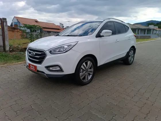 Carro 2.0 MPFI GL 16V FLEX 4P AUTOMÁTICO