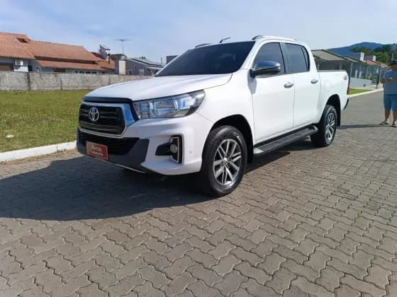 Carro 2.8 SRV 4X4 CD 16V DIESEL 4P AUTOMÁTICO