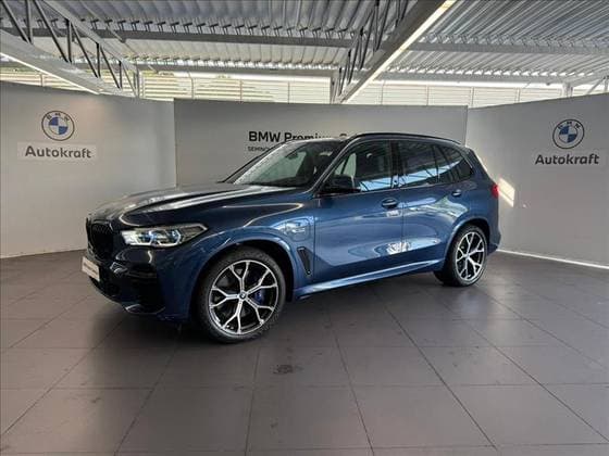 Carro 3.0 I6 TURBO HÍBRIDO XDRIVE45E M SPORT AUTOMÁTICO