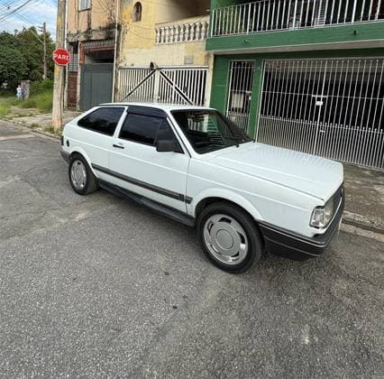 Carro 1.6 CL 8V ÁLCOOL 2P MANUAL