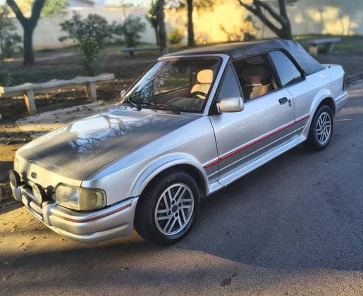 Carro 1.8 XR3 CONVERSÍVEL 8V GASOLINA 2P MANUAL