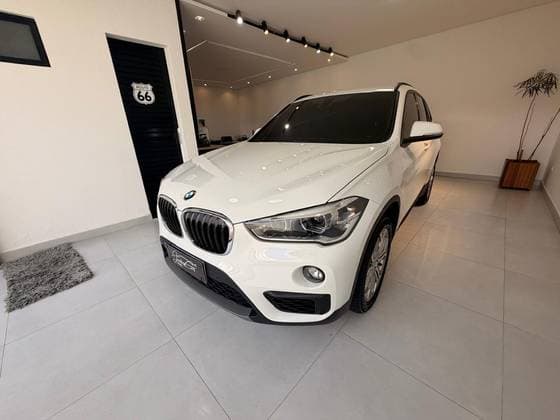 Carro 2.0 16V TURBO ACTIVEFLEX SDRIVE20I 4P AUTOMÁTICO