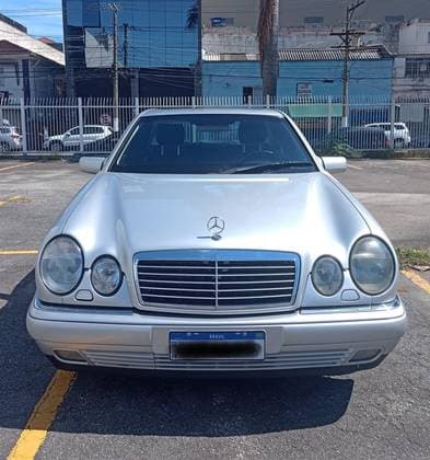 Carro 3.2 AVANTGARDE V6 GASOLINA 4P AUTOMÁTICO