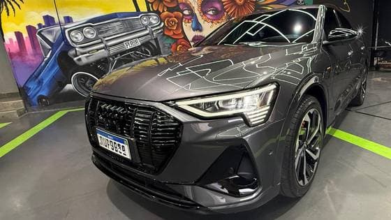 Carro ELÉTRICO SPORTBACK PERFORMANCE QUATTRO