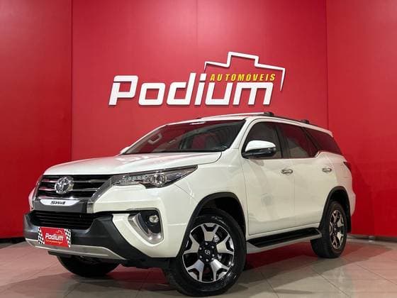 Carro 2.8 SRX DIAMOND 4X4 7 LUGARES 16V TURBO INTERCOOLER DIESEL 4P AUTOMÁTICO
