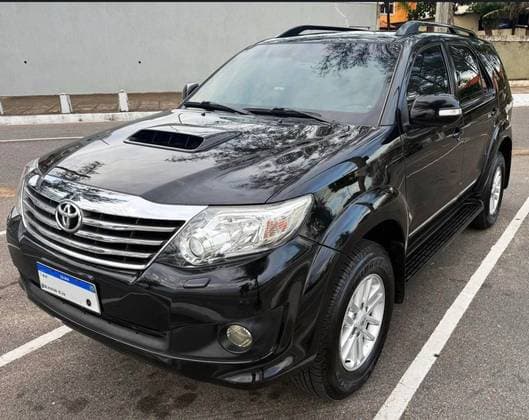 Carro 3.0 SRV 4X4 7 LUGARES 16V TURBO INTERCOOLER DIESEL 4P AUTOMÁTICO