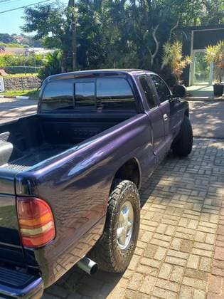 Carro 3.9 SPORT 4X2 CS V6 12V GASOLINA 2P MANUAL