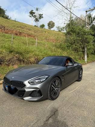 Carro 2.0 TWINPOWER GASOLINA SDRIVE30i M SPORT STEPTRONIC