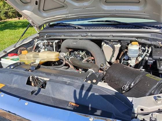 Carro 2.8 TURBO DIESEL 2P MANUAL