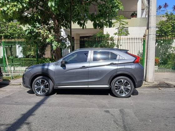 Carro 1.5 MIVEC TURBO GASOLINA HPE CVT