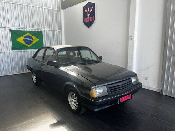 Carro 1.0 JUNIOR 8V GASOLINA 2P MANUAL