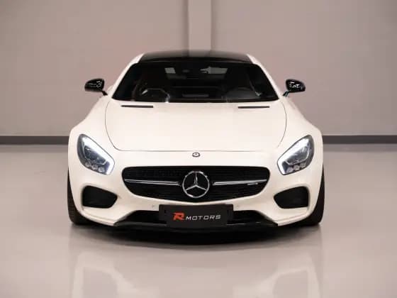 Carro 4.0 V8 TURBO GASOLINA S 7G-DCT