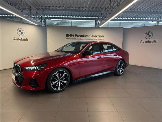Carro ELÉTRICO XDRIVE60 M SPORT