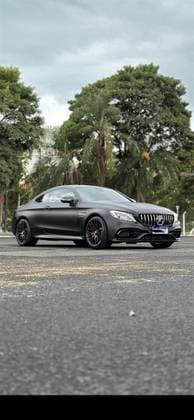 Carro 4.0 V8 TURBO GASOLINA S COUPÉ SPEEDSHIFT
