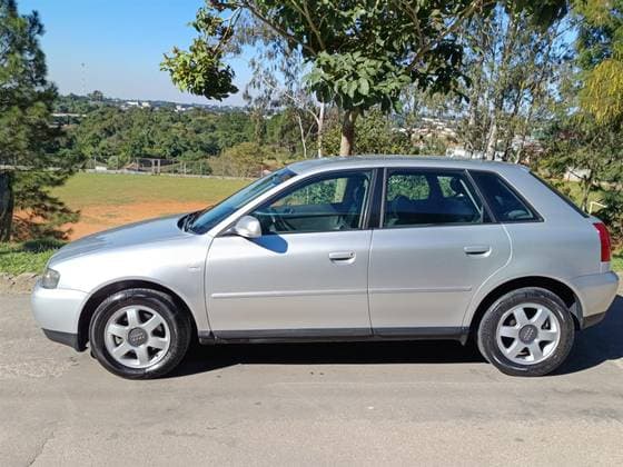 Carro 1.8 20V GASOLINA 4P MANUAL