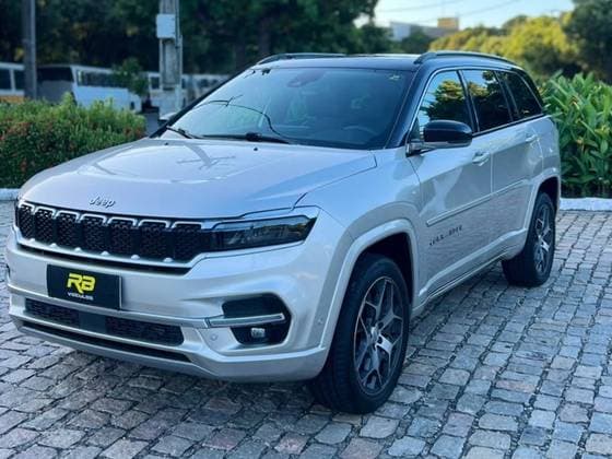 Carro 2.0 TD380 TURBO DIESEL OVERLAND AT9