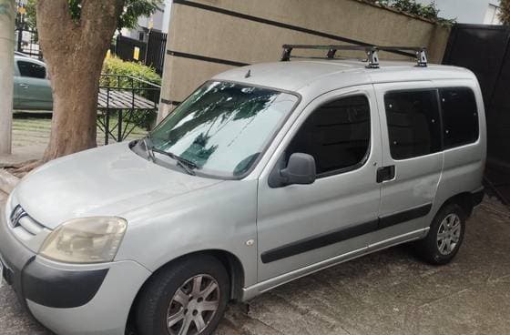Carro 1.6 ESCAPADE 16V FLEX 4P MANUAL