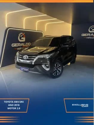 Carro 2.8 SRX 4X4 7 LUGARES 16V TURBO INTERCOOLER DIESEL 4P AUTOMÁTICO