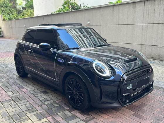 Carro 2.0 16V TWINPOWER GASOLINA S EXCLUSIVE 2P STEPTRONIC