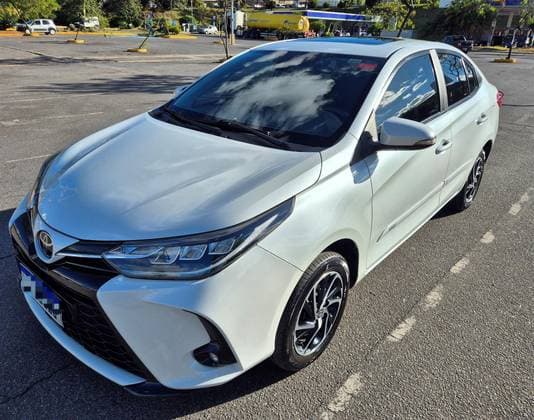 Carro 1.5 16V FLEX SEDAN XLS CONNECT MULTIDRIVE