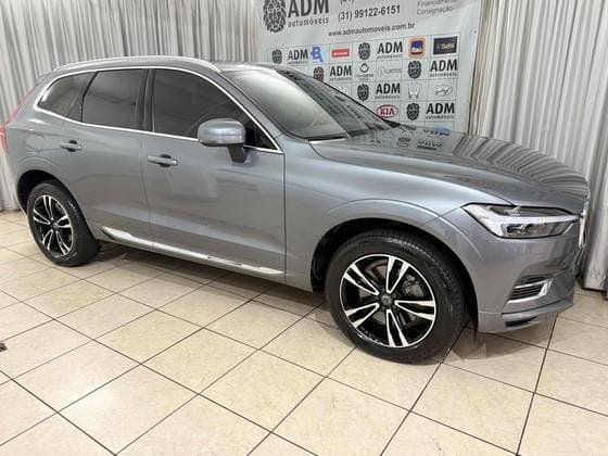 Carro 2.0 T8 HYBRID MOMENTUM AWD GEARTRONIC