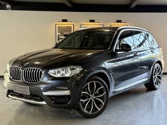Carro 2.0 16V HÍBRIDO X LINE XDRIVE30E STEPTRONIC