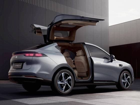 Carro 83 KW ELÉTRICO ULTRA
