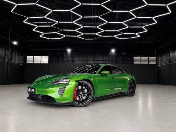 Carro GTS ELÉTRICO