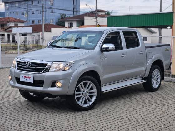 Carro 2.7 SRV 4X4 CD 16V FLEX 4P AUTOMÁTICO