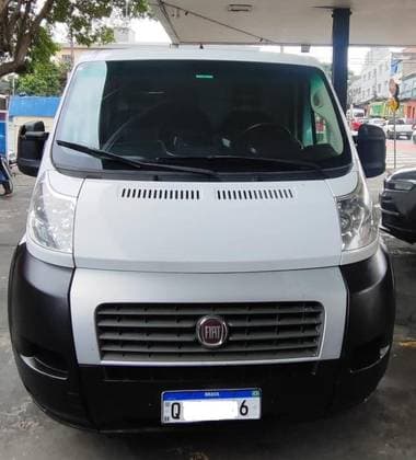 Carro 2.3 MULTIJET DIESEL CARGO CURTO MANUAL