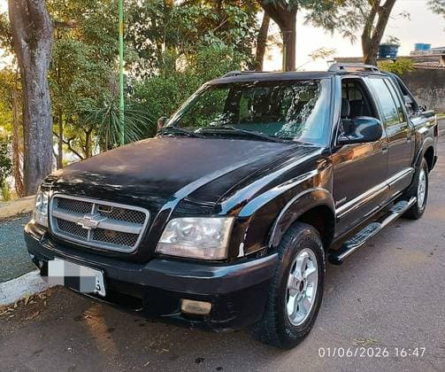 Carro 2.4 MPFI ADVANTAGE 4X2 CD 8V GASOLINA 4P MANUAL