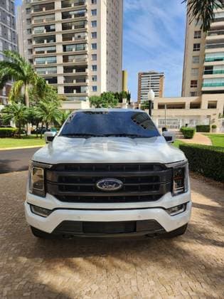 Carro 5.0 V8 GASOLINA CD LARIAT FX4 AUTOMÁTICO