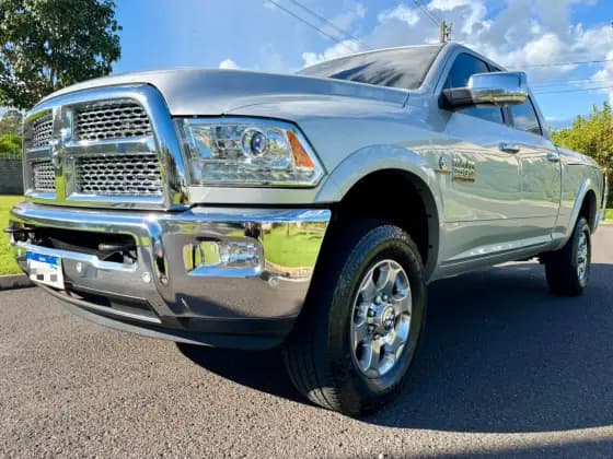 Carro 6.7 LARAMIE 4X4 CD I6 TURBO DIESEL 4P AUTOMÁTICO