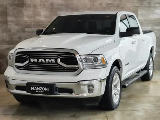 Carro 5.7 V8 GASOLINA LARAMIE CD 4X4 AUTOMÁTICO